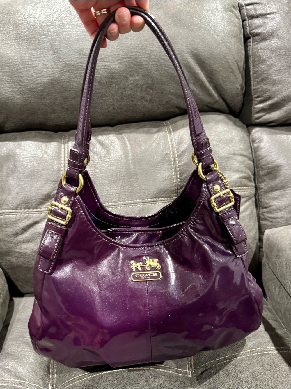 Vintage Coach Madison Maggie Hobo Purple Patent Shoulder Bag
